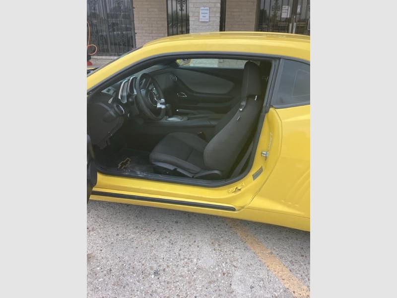 CHEVROLET CAMARO 2011 price $3,000 Down