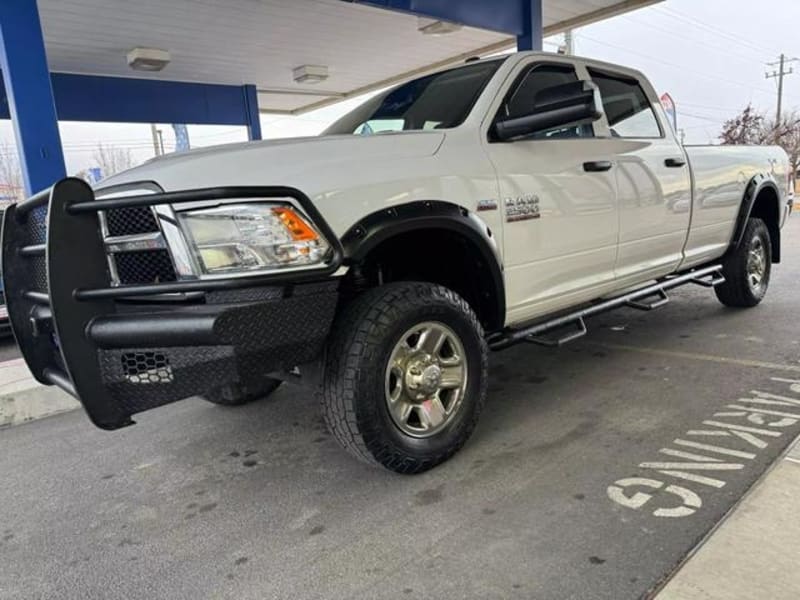 Ram 2500 Crew Cab 2015 price $26,995