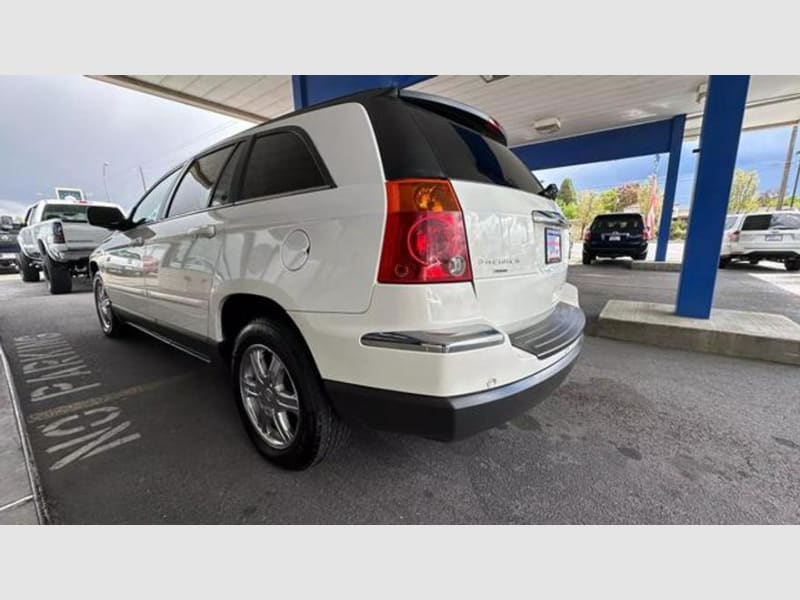 Chrysler Pacifica 2006 price $5,995