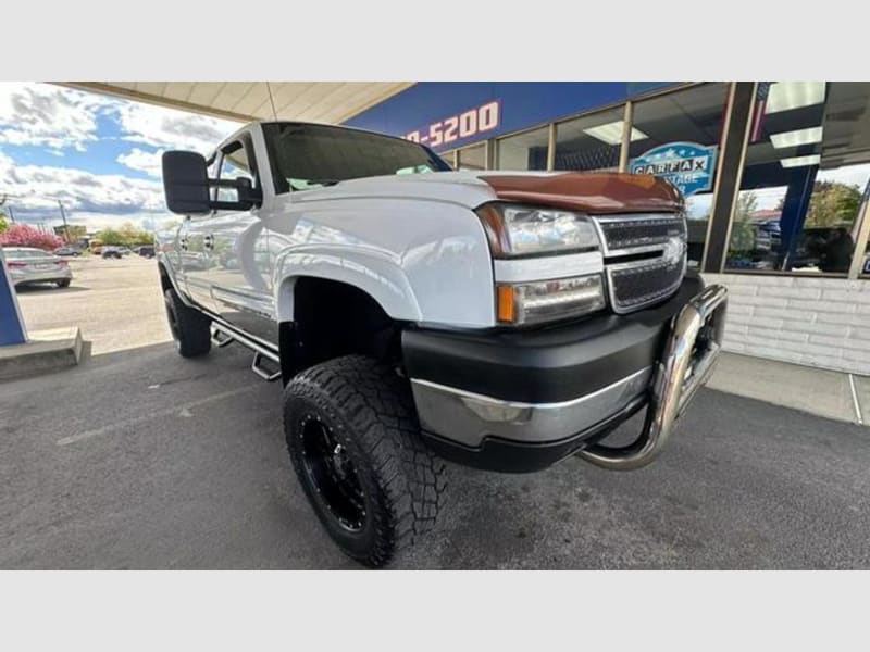 Chevrolet Silverado (Classic) 2500 HD Crew Cab 2007 price $14,995