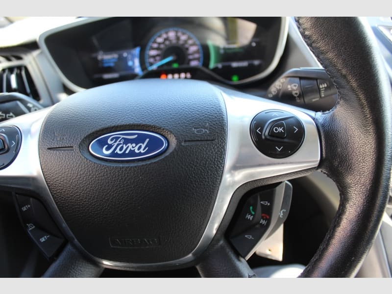 Ford C-Max Hybrid 2015 price $8,995