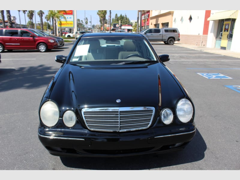 Mercedes-Benz E-Class 2002 price $5,995