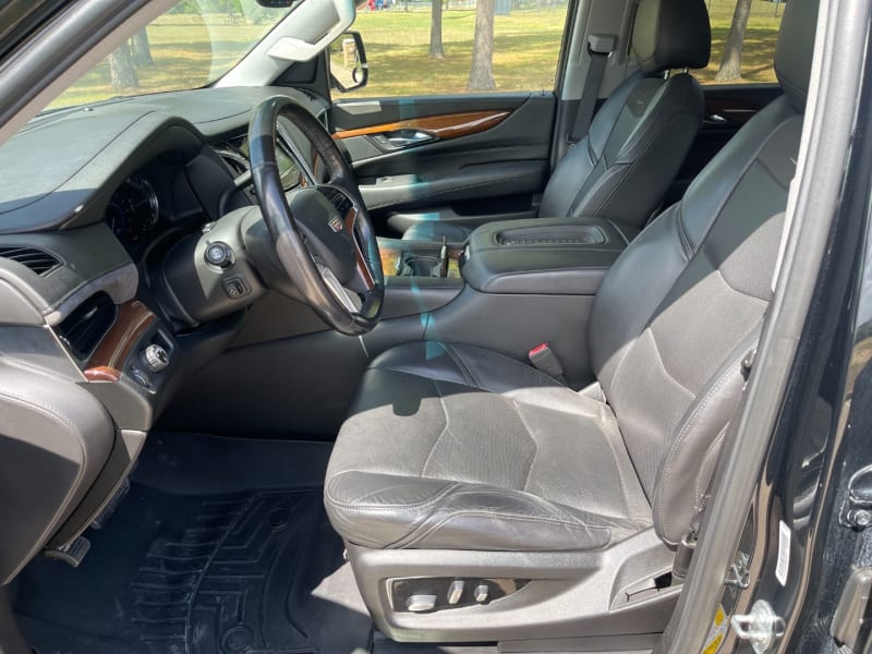 Cadillac Escalade ESV 2019 price $29,500