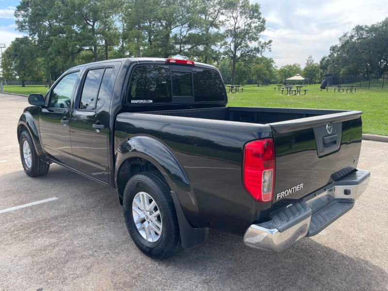 Nissan Frontier 2019 price $14,500