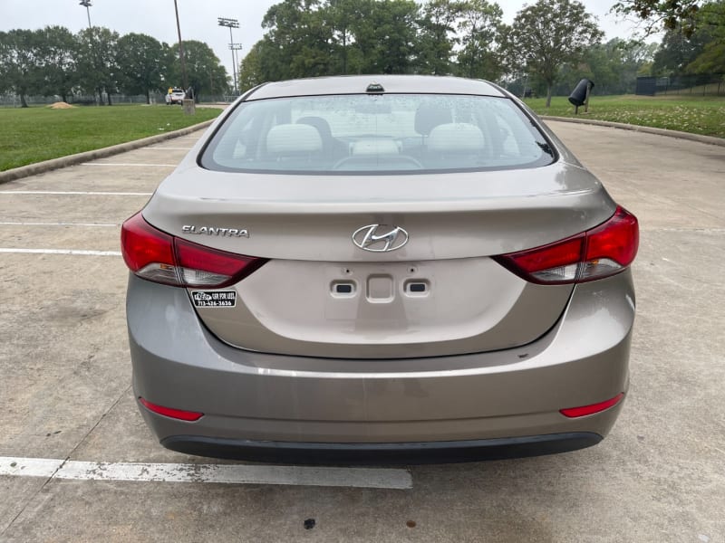 Hyundai Elantra 2016 price $7,000