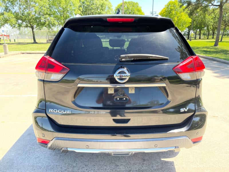 Nissan Rogue 2019 price $12,500