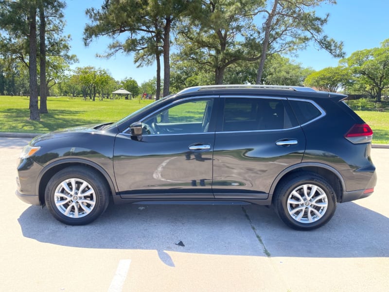 Nissan Rogue 2019 price $12,500