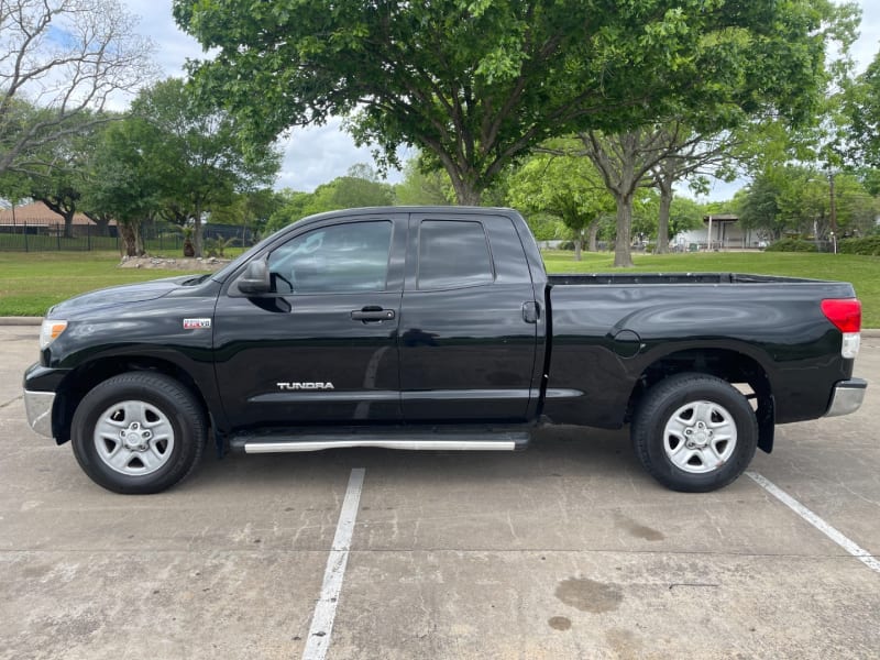 Toyota Tundra 4WD Truck 2012 price $16,500