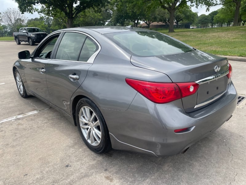 Infiniti Q50 2014 price $9,900