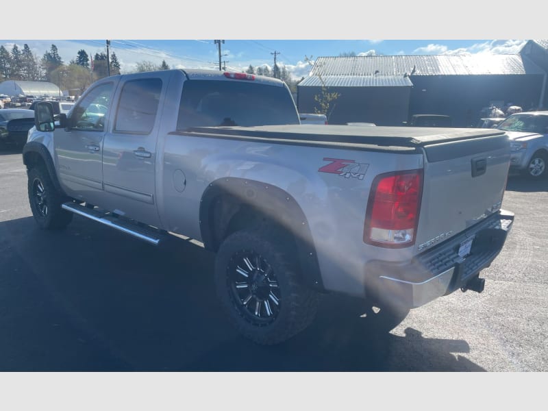 GMC Sierra 2500HD 2008 price $13,990