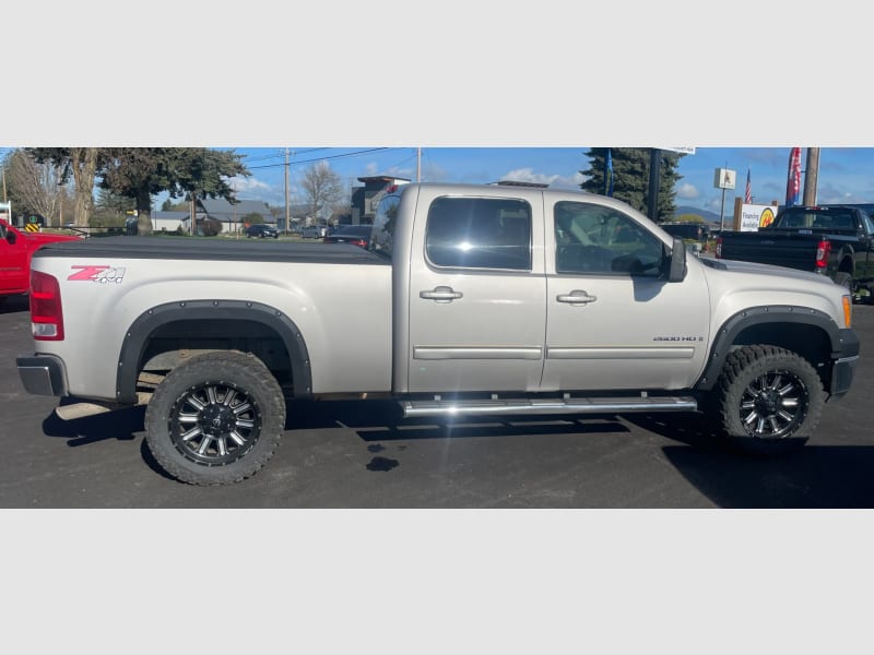 GMC Sierra 2500HD 2008 price $13,990