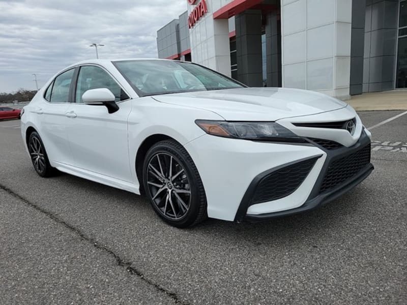 Toyota Camry 2022 price $21,914