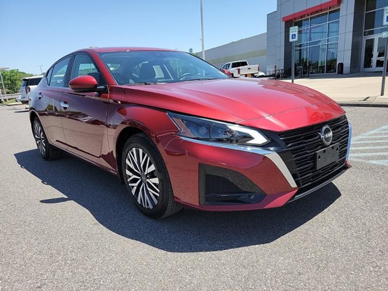 Nissan Altima 2023 price $24,847