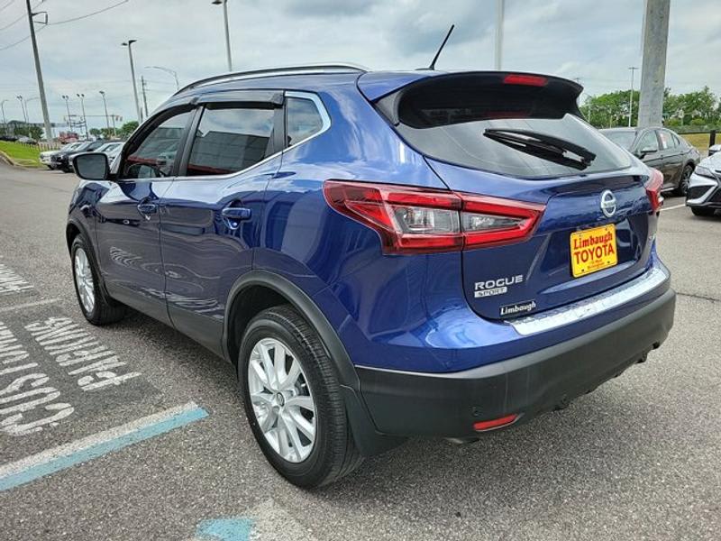 Nissan Rogue Sport 2022 price $22,943