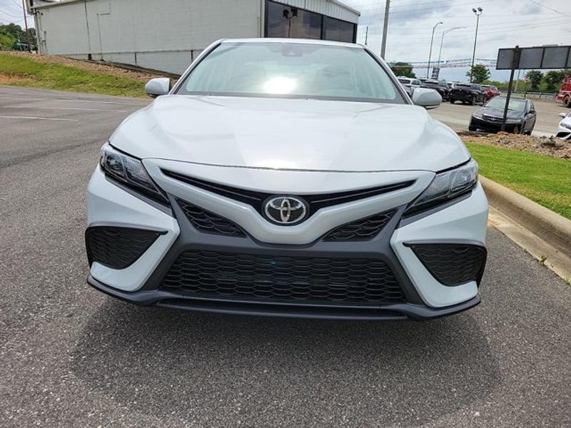 Toyota Camry 2024 price $30,421