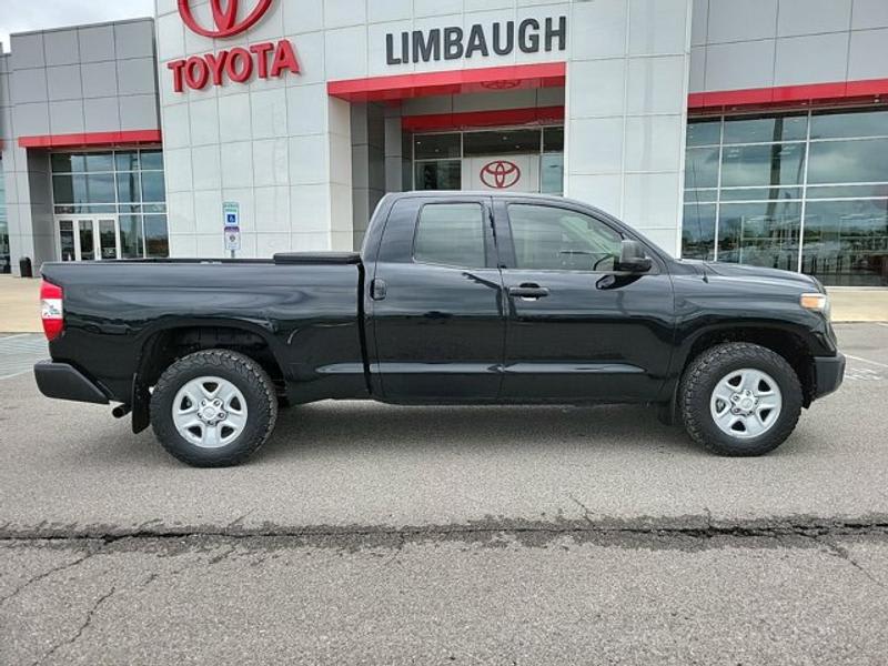 Toyota Tundra 2018 price $15,421