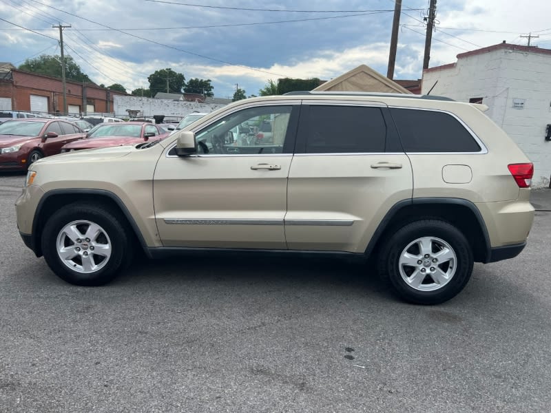 Jeep Grand Cherokee 2012 price $9,490