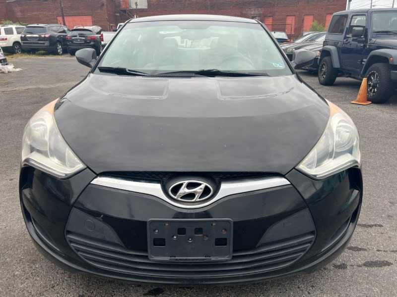 Hyundai Veloster 2013 price $5,990