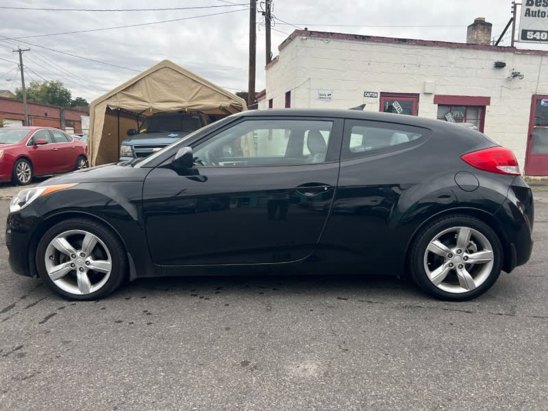 Hyundai Veloster 2013 price $5,990