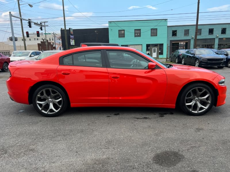 Dodge Charger 2017 price $18,990