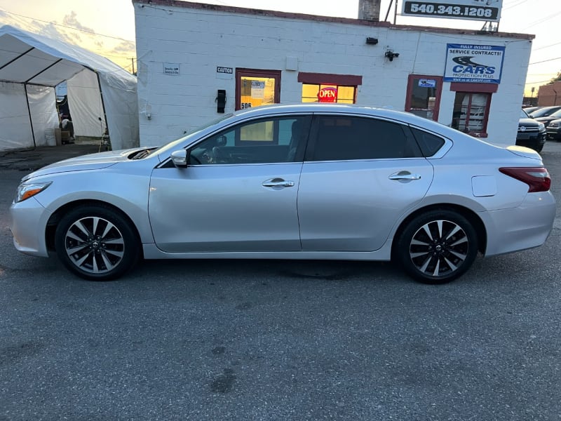 Nissan Altima 2018 price $8,990