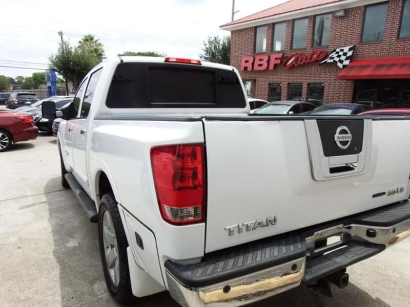 Nissan Titan Crew Cab 2010 price $16,995