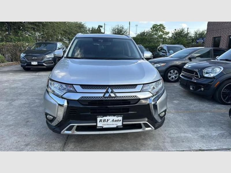 Mitsubishi Outlander 2020 price $18,995