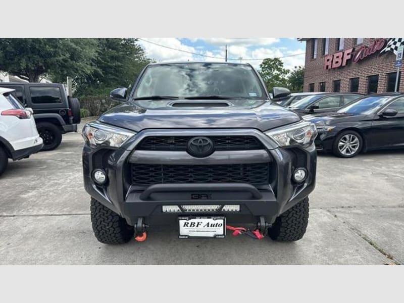 Toyota 4Runner 2018 price $36,995