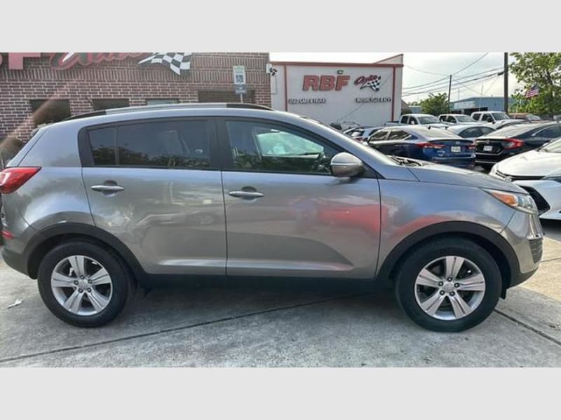 Kia Sportage 2013 price $12,995