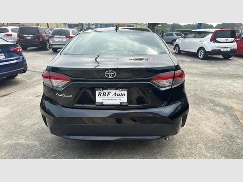 Toyota Corolla 2021 price $19,995