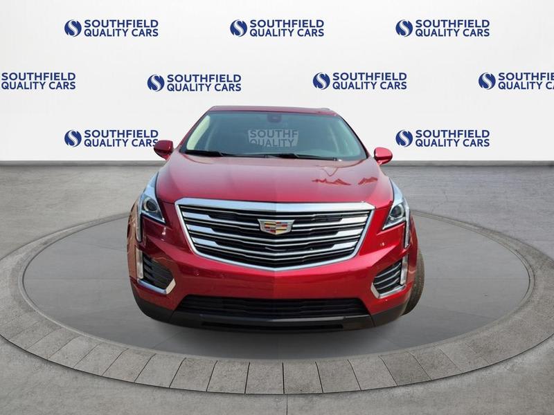 CADILLAC XT5 2019 price $27,365