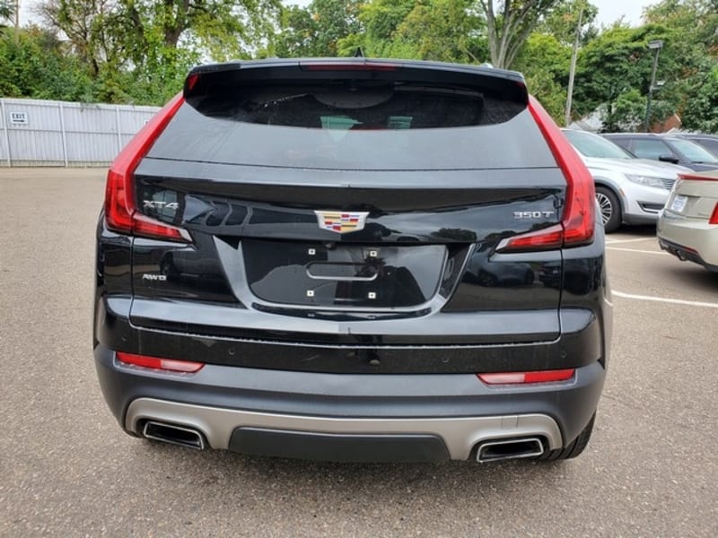 CADILLAC XT4 2020 price $26,389