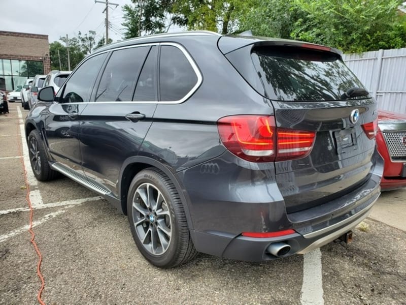 BMW X5 2016 price $19,753