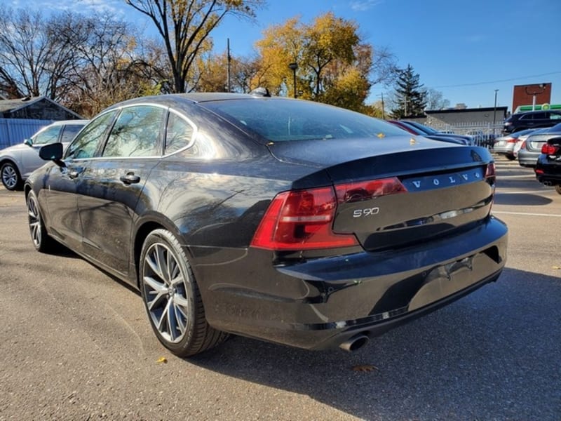 VOLVO S90 2018 price $19,987