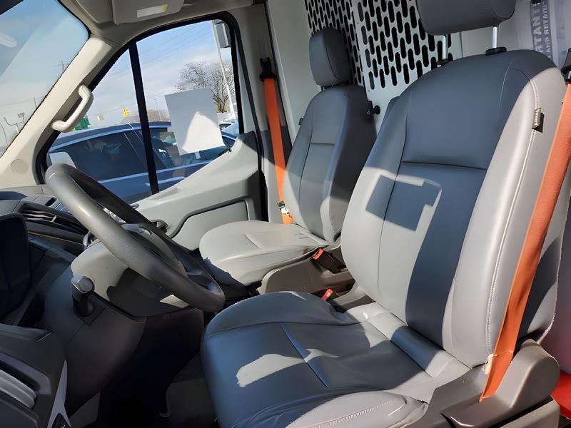 FORD TRANSIT-150 2019 price $27,885