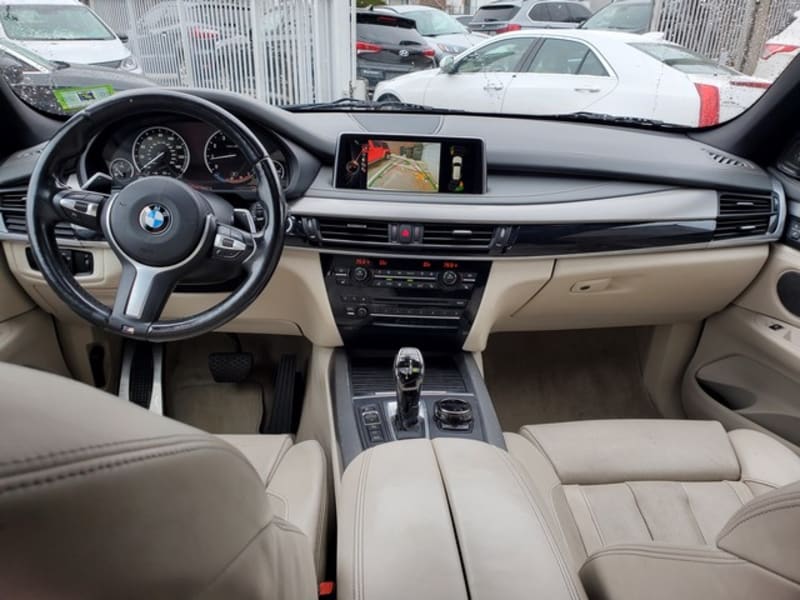 BMW X5 2016 price $19,885