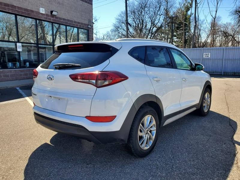 HYUNDAI TUCSON 2017 price $13,765