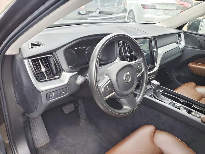 VOLVO XC60 2019 price $23,088