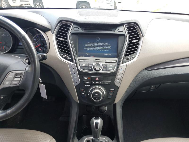 HYUNDAI SANTA FE 2013 price $10,995