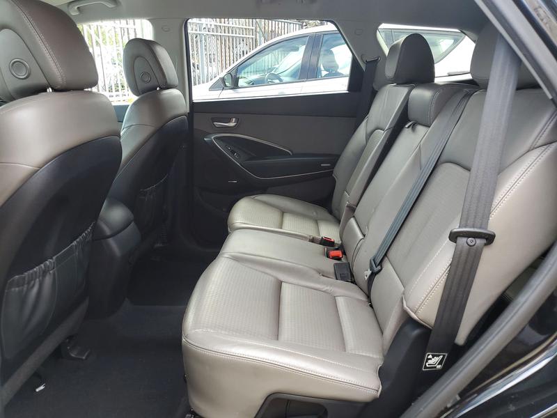 HYUNDAI SANTA FE 2013 price $10,995