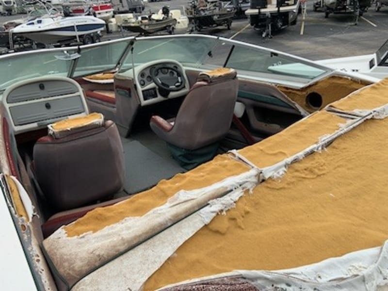 Galaxie BOAT  1995 price $2,000