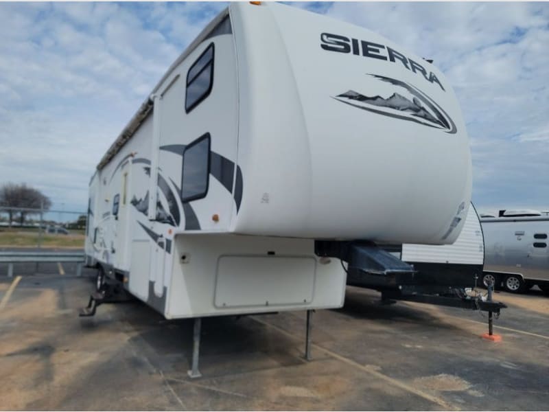 FOREST RIV SIERRA 345QB 2008 price Call for Pricing.