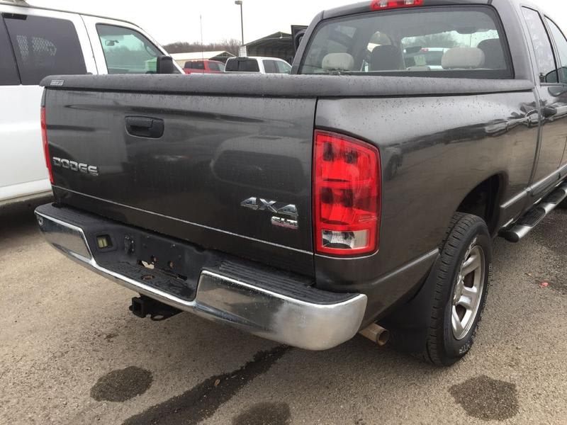 DODGE RAM 1500 W/HEMI 2004 price Call for Pricing.