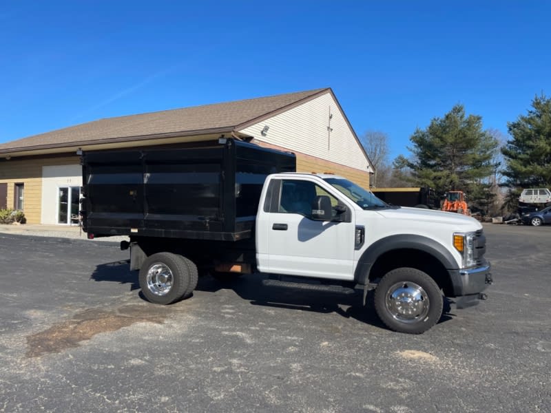 Ford Super Duty F-550 DRW 2017 price $41,900