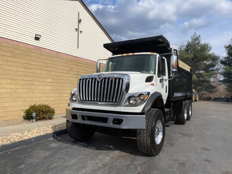 International 7600 2009 price $107,500