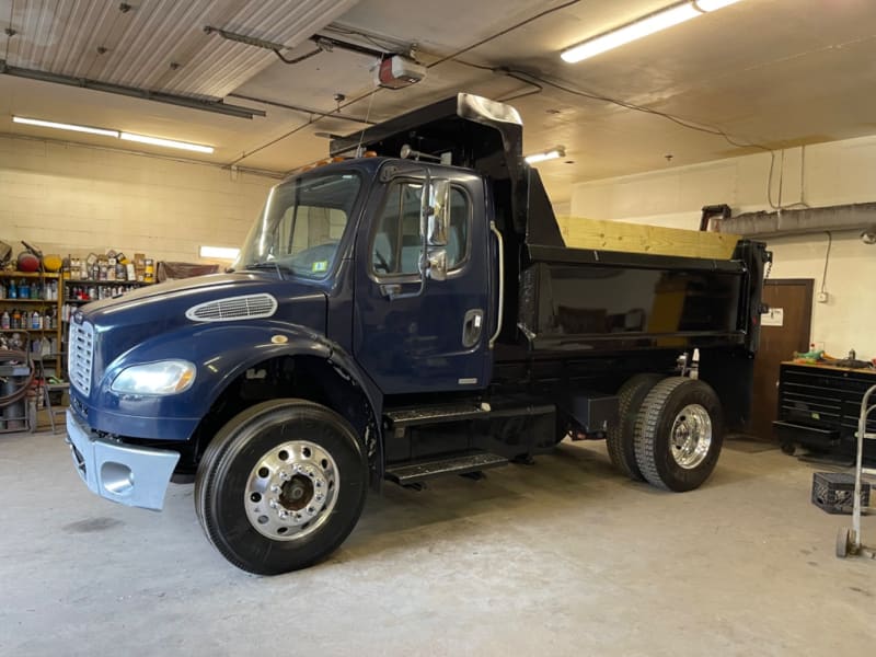 Freightliner m2106 2009 price $57,500