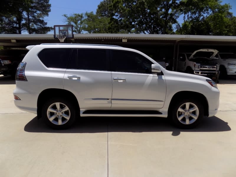 Lexus GX 460 2016 price $30,995