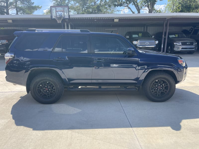 Toyota 4RUNNER 2020 price $31,995