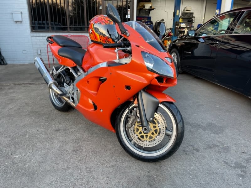 Kawasaki ZX600-J 2002 price $6,500