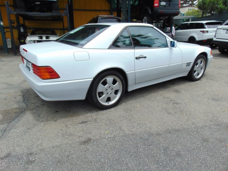 Mercedes-Benz 300 Series 1993 price $8,995